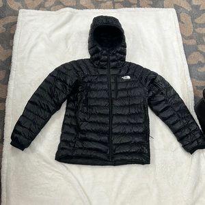Men’s North Face Summit Series Breithorn Hoodie size large black